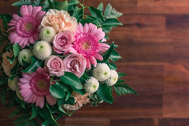 Send Sunshine: Expert Flower Delivery Ballaghaderreen for Every Occasion
