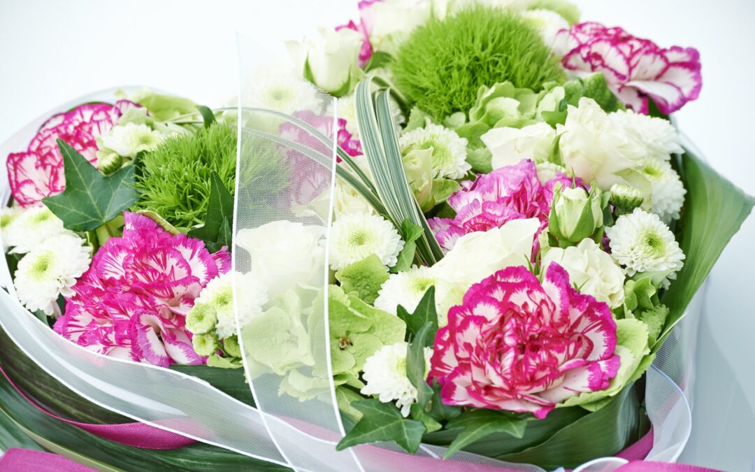 An Cheathrú Rua Flower Delivery: Brighten Every Occasion with Stunning Bouquets in Carraroe